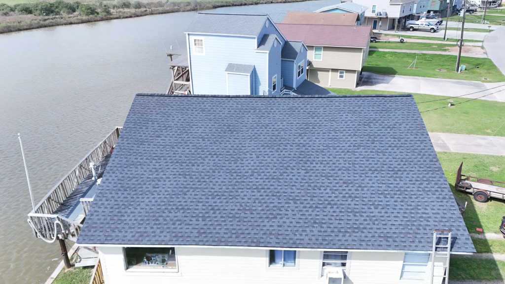 Finished residential roof replacement on coastal home in Freeport Texas using GAF Timberline HDZ shingles